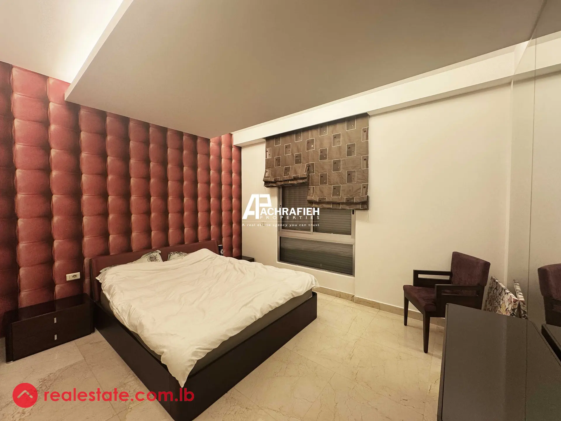 270 Sqm | 3 Bedrooms | For Sale in Tabaris 2 image 20